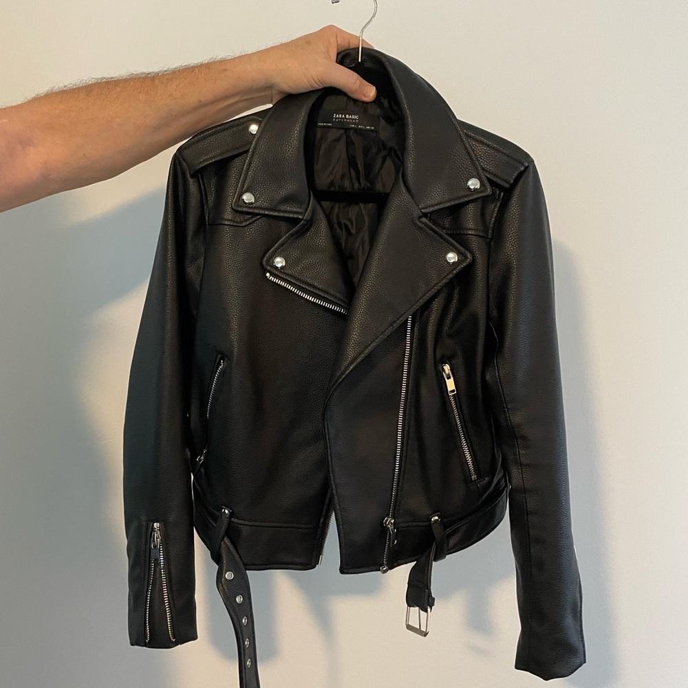 ZARA FAUX LEATHER JACKET SIZE L